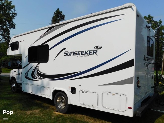 2018 Sunseeker 2350LE by Forest River from Pop RVs in Sheffield Lake, Ohio