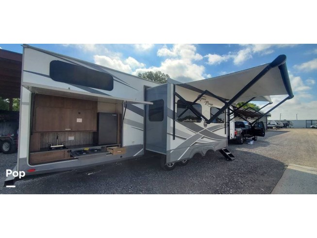 2019 Highland Ridge Open Range 328BHS - Used Travel Trailer For Sale by Pop RVs in Anna, Texas