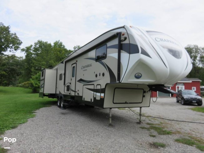2017 Chaparral 372QBH by Coachmen from Pop RVs in East Berlin, Connecticut
