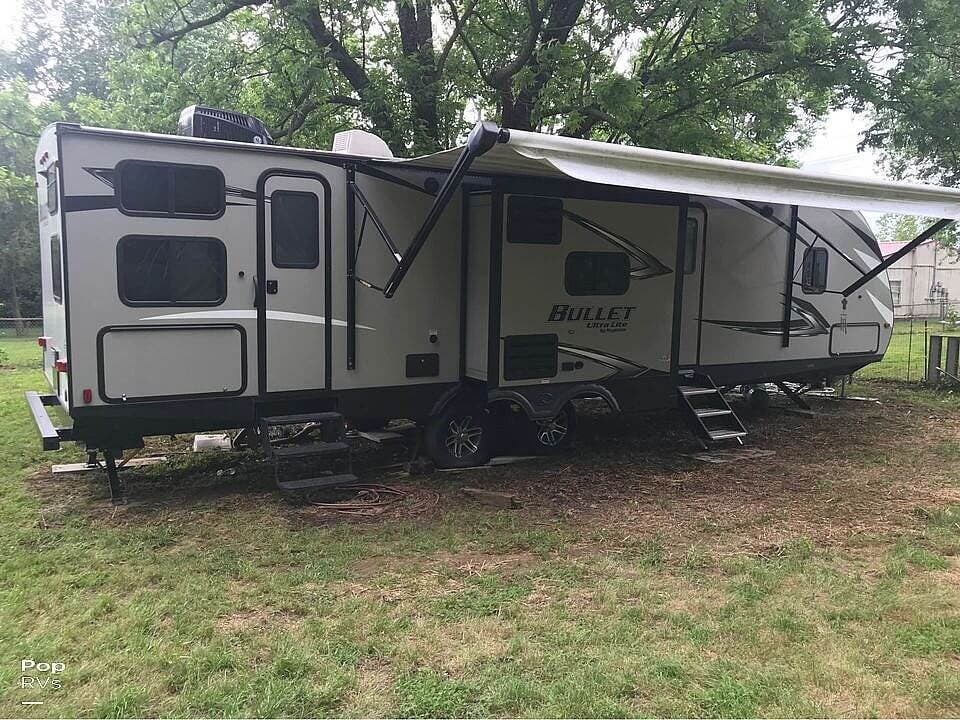 2020 Keystone Bullet 330BHS RV for Sale in Fayetteville, AR 72704