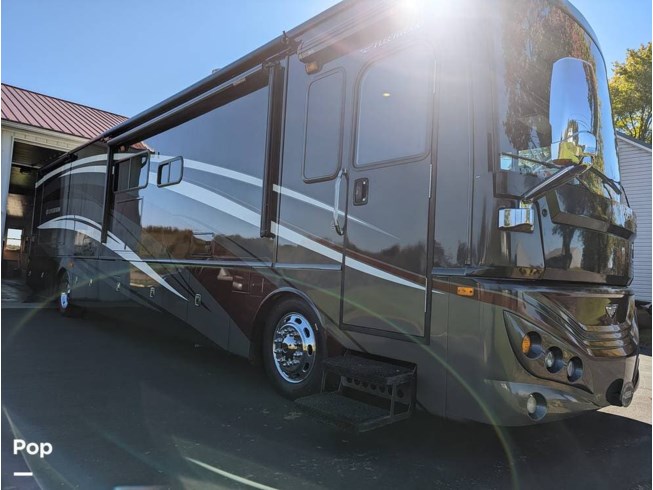 2014 Fleetwood Expedition 40X - Used Diesel Pusher For Sale by Pop RVs in Oak Hill, Florida