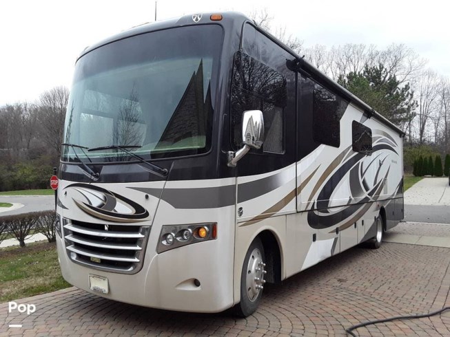 2015 Thor Motor Coach Miramar 34.2 - Used Class A For Sale by Pop RVs in Northville, Michigan