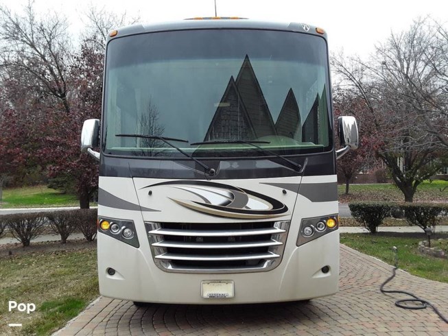 2015 Miramar 34.2 by Thor Motor Coach from Pop RVs in Northville, Michigan