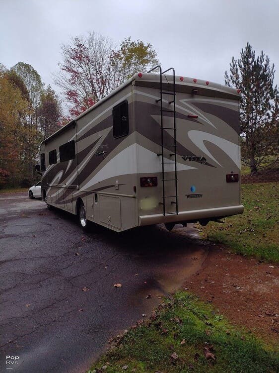 2017 Winnebago Vista LX 35F RV for Sale in Lenoir, NC 28645 308541