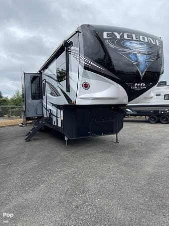 2021 Cyclone CY4005 by Heartland from Pop RVs in Sarasota, Florida