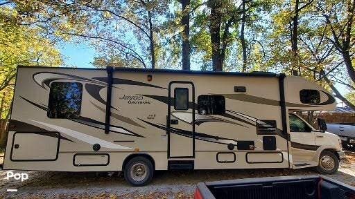 2015 Jayco Greyhawk 31FK - Used Class C For Sale by Pop RVs in Brownsburg, Indiana