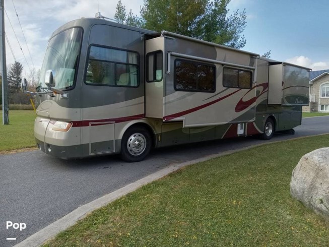 2005 Tiffin Phaeton 40 QDH - Used Diesel Pusher For Sale by Pop RVs in Cornwall, Ontario