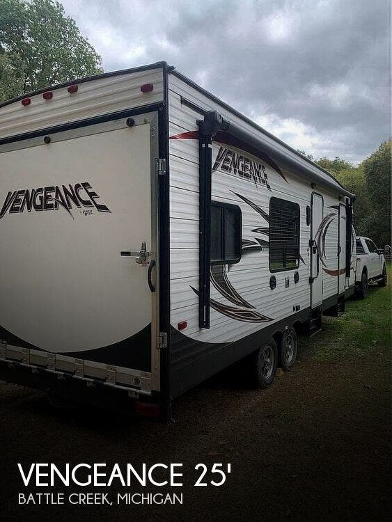 2014 Forest River Vengeance 25V Super Sport RV for Sale in Battle Creek