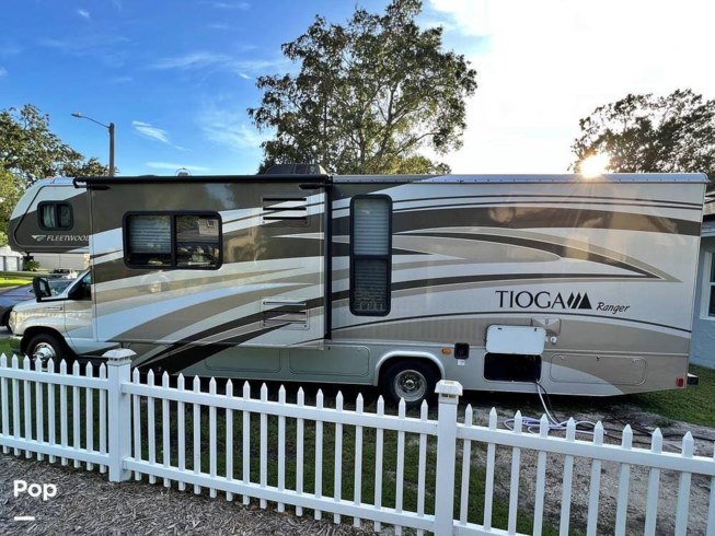 2011 Fleetwood Tioga Ranger 31M - Used Class C For Sale by Pop RVs in Sarasota, Florida
