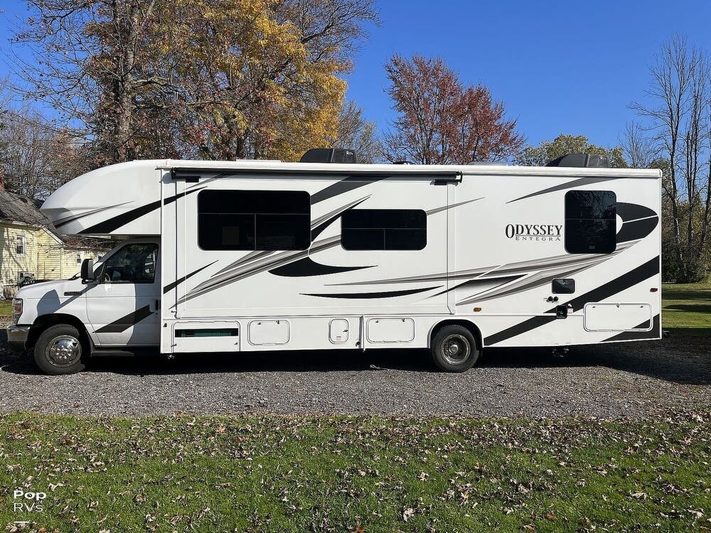 2022 Entegra Coach Odyssey 30Z RV for Sale in North Tonawanda, NY 14120