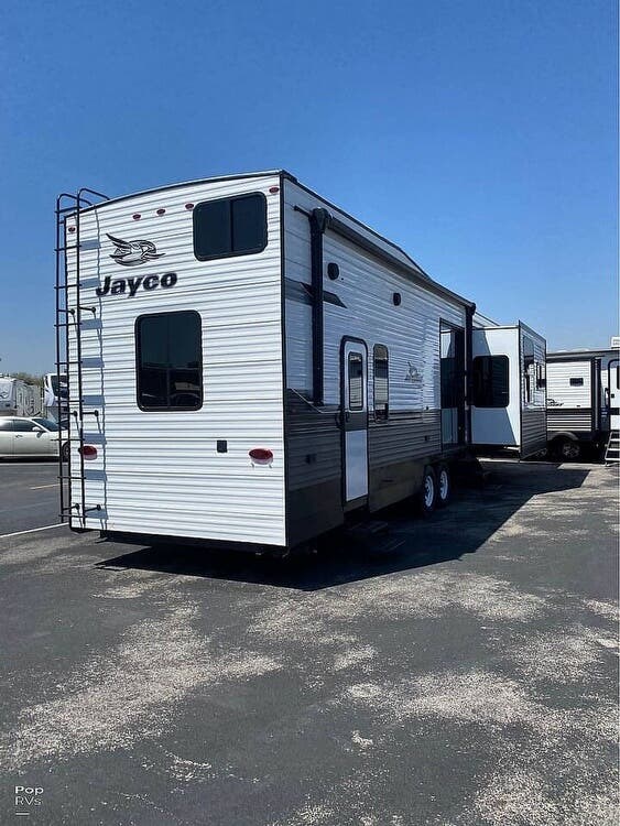 2022 Jayco Jay Flight Bungalow 40 LOFT RV for Sale in TX