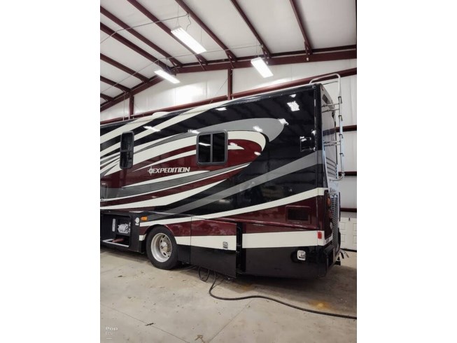 2013 Expedition 38B by Fleetwood from Pop RVs in Sarasota, Florida