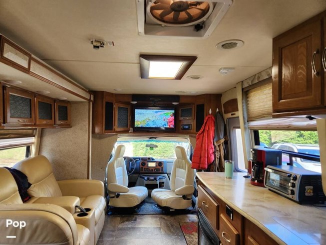 2018 Coachmen Concord 300DS - Used Class C For Sale by Pop RVs in East Hartford, Connecticut