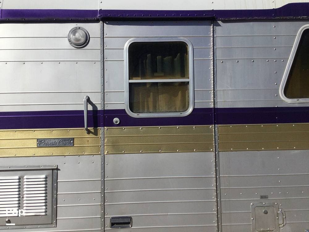 Used 1971 Newell Coach 30 available in Springfield, Missouri