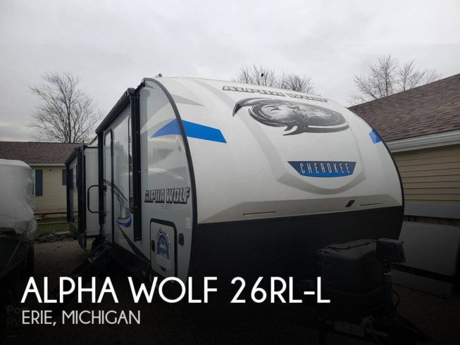 Used 2020 Cherokee Alpha Wolf 26RL-L available in Erie, Michigan
