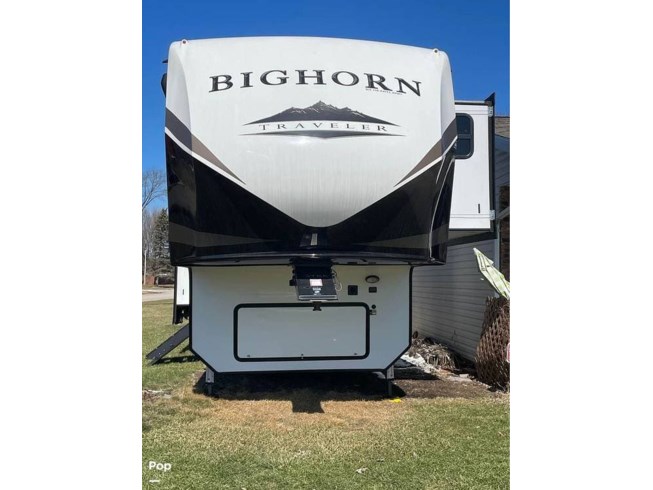 2020 Heartland Bighorn Traveler 39RK - Used Fifth Wheel For Sale by Pop RVs in Elkhart, Indiana