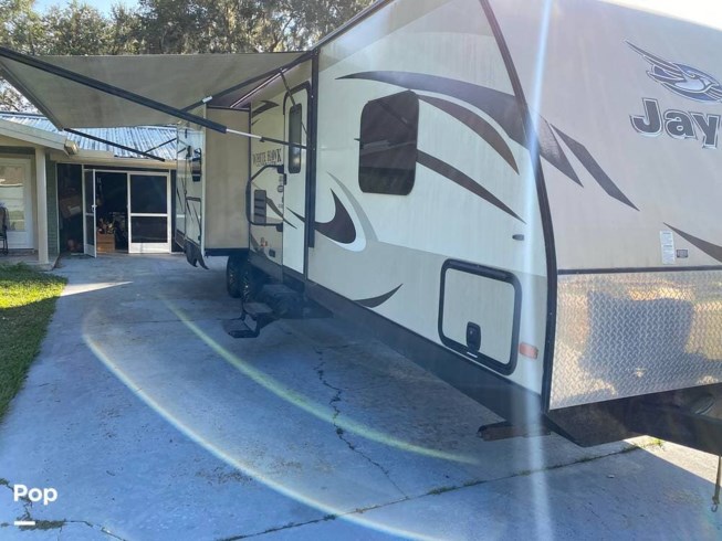 2015 Jayco White Hawk 33RSKS - Used Travel Trailer For Sale by Pop RVs in Brandon, Florida