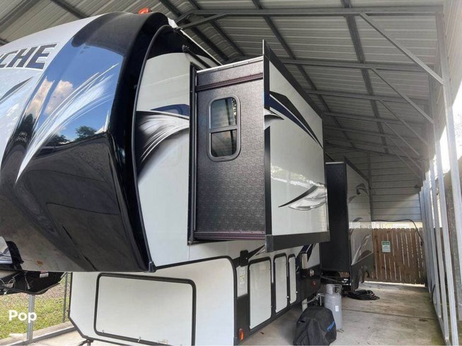2018 Keystone Avalanche 321RS - Used Fifth Wheel For Sale by Pop RVs in Huffman, Texas
