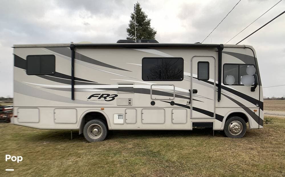 2016 FR3 28DS by Forest River from Pop RVs in Standish, Michigan