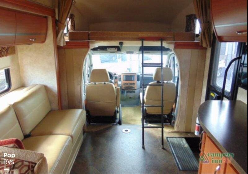 2012 Winnebago Navion 24J RV for Sale in Denver, NC 28037 317099