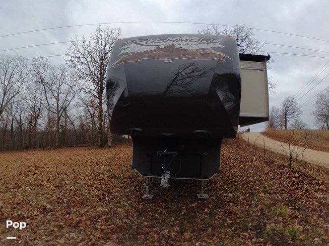 2012 Rushmore 34SB by CrossRoads from Pop RVs in Warsaw, Missouri