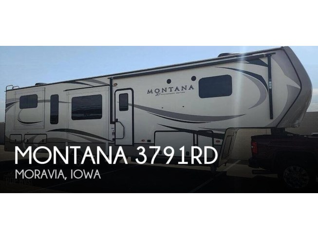 Used 2019 Keystone Montana 3791RD available in Moravia, Iowa