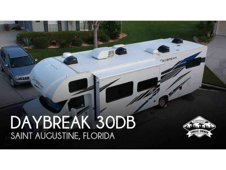 Used 2021 Thor Motor Coach Daybreak 30DB available in Saint Augustine, Florida