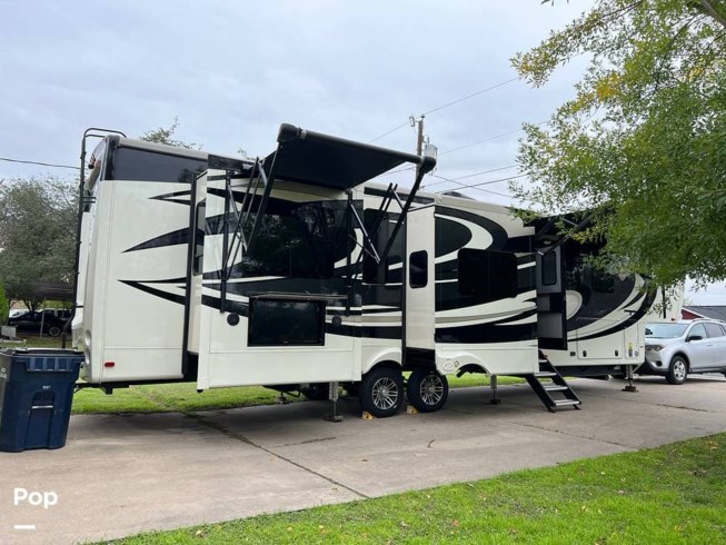 2021 Landmark 365 Concord by Heartland from Pop RVs in Hutto, Texas