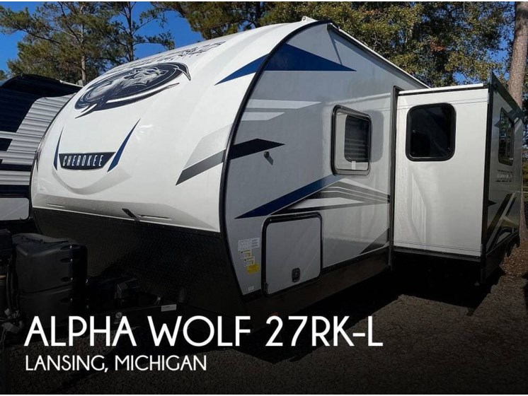 Used 2018 Cherokee Alpha Wolf 27RK-L available in Lansing, Michigan