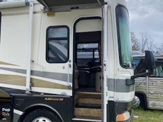 2002 Fleetwood Providence 39P - Used Diesel Pusher For Sale by Pop RVs in Sarasota, Florida