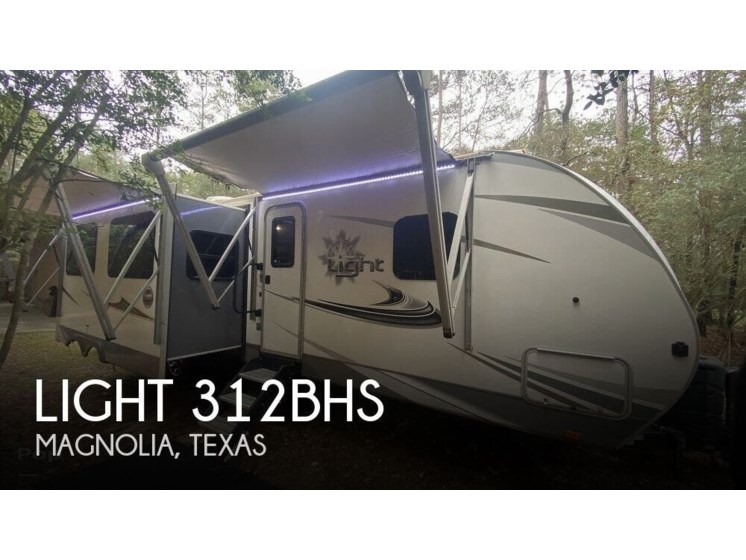 Used 2019 Highland Ridge Light 312bhs available in Magnolia, Texas