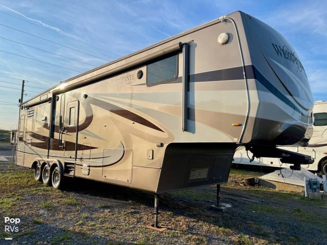 2009 SunnyBrook West Pointe 3783SB - Used Fifth Wheel For Sale by Pop RVs in Sarasota, Florida