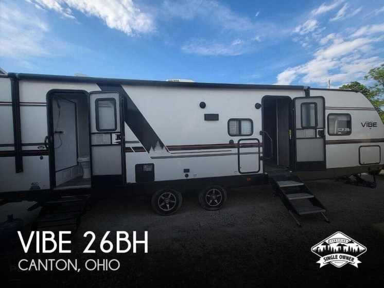 Used 2020 Forest River Vibe 26BH available in Canton, Ohio