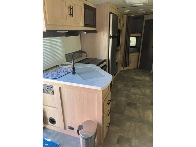 2021 Cruiser RV Radiance 26BH - Used Travel Trailer For Sale by Pop RVs in Mission, Texas