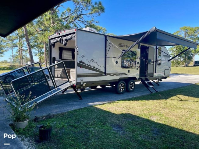 2020 Forest River Grey Wolf 26 RRBL Black Label - Used Toy Hauler For Sale by Pop RVs in Old Town, Florida