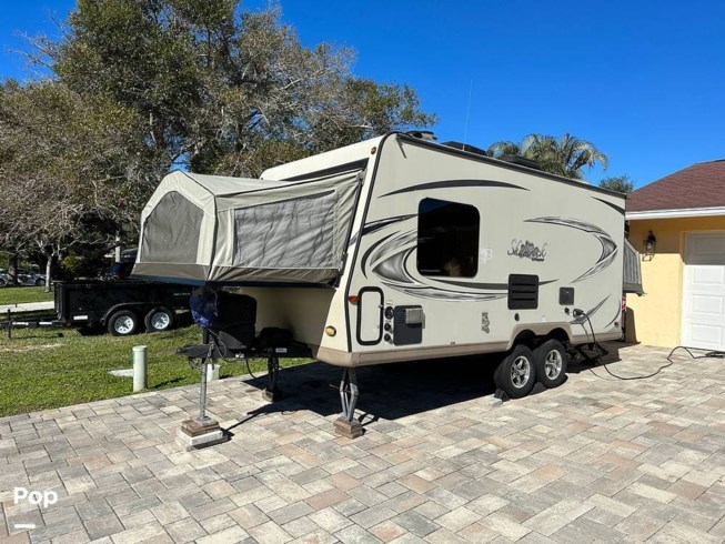 2018 Forest River Flagstaff Shamrock 19 - Used Travel Trailer For Sale by Pop RVs in Sarasota, Florida