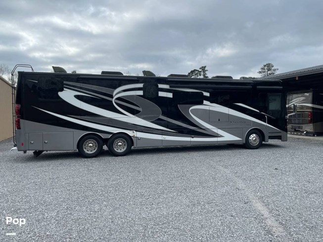 2020 Venetian F42 by Thor Motor Coach from Pop RVs in Sarasota, Florida