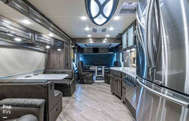 2021 Southwind 35K by Fleetwood from Pop RVs in Sarasota, Florida