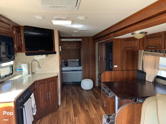 2015 Forest River Georgetown 270SSF - Used Class A For Sale by Pop RVs in Morehead, Kentucky