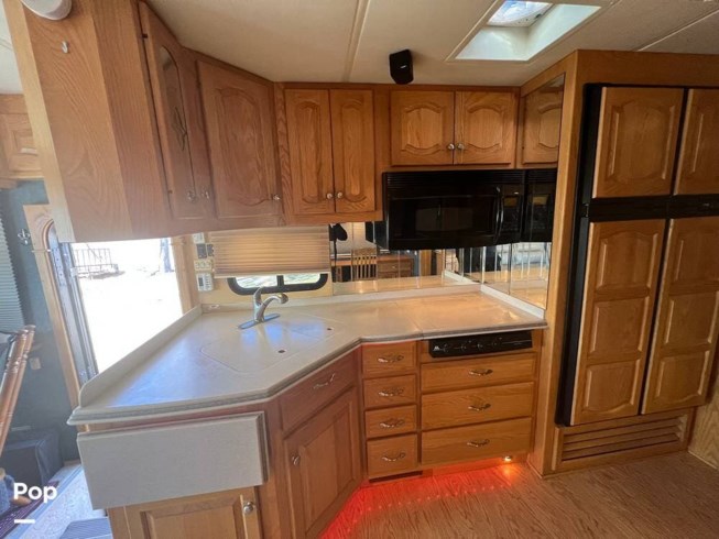 2006 Mountain Aire 3778 by Newmar from Pop RVs in Hulbert, Oklahoma