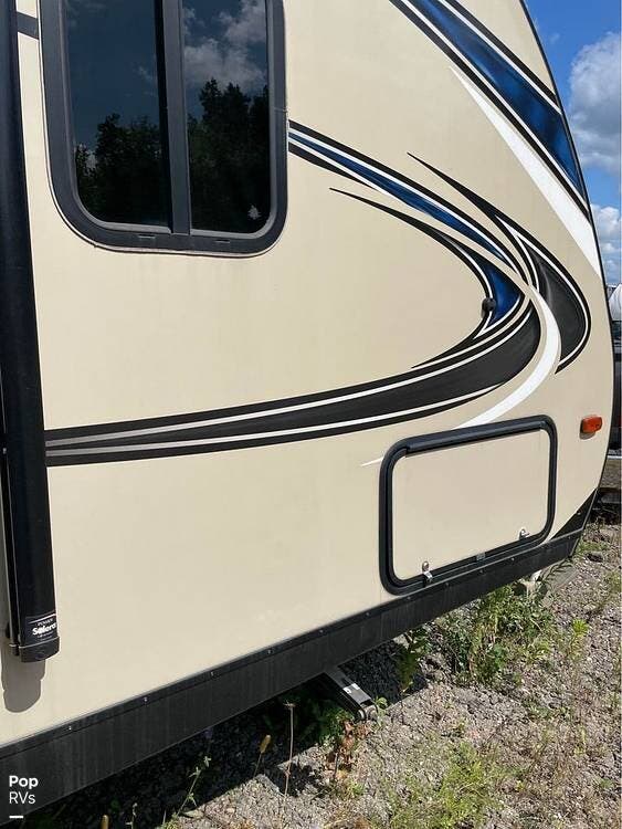2016 Keystone Bullet Ultra Lite 274BHS RV for Sale in Howell, MI 48843