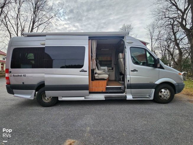 2013 Roadtrek Adventurous RS - Used Class B For Sale by Pop RVs in Sarasota, Florida