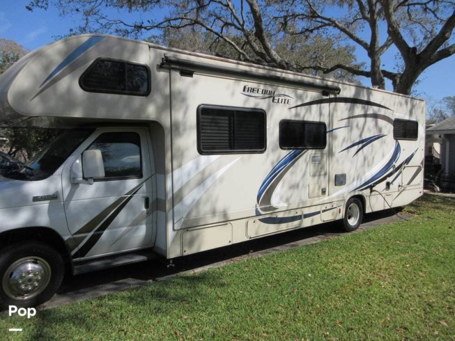 2018 Freedom Elite 30FE by Thor Motor Coach from Pop RVs in Lakeland, Florida