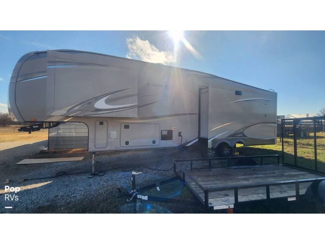 2019 Eagle 321RSTS by Jayco from Pop RVs in Sarasota, Florida