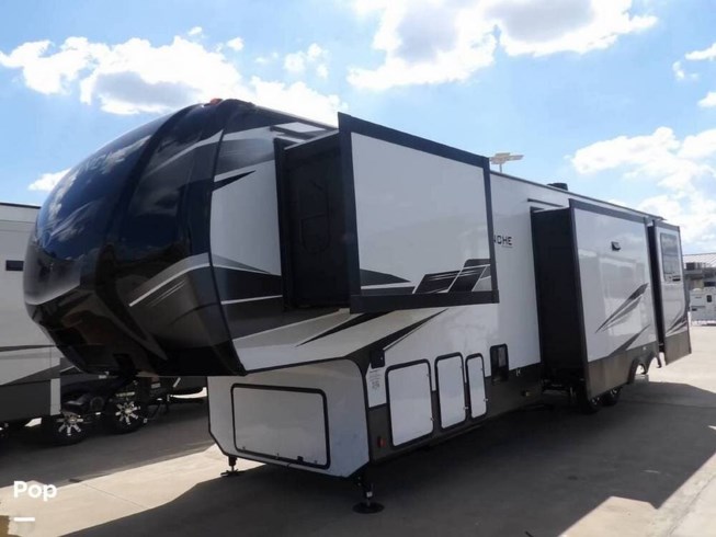 2021 Avalanche 395BH by Keystone from Pop RVs in Alvin, Texas