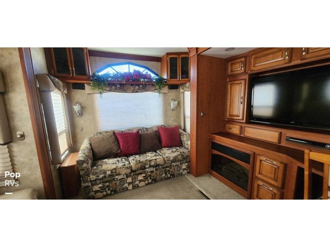 2010 Champagne 38 LKTG by Nu-Wa from Pop RVs in Sarasota, Florida