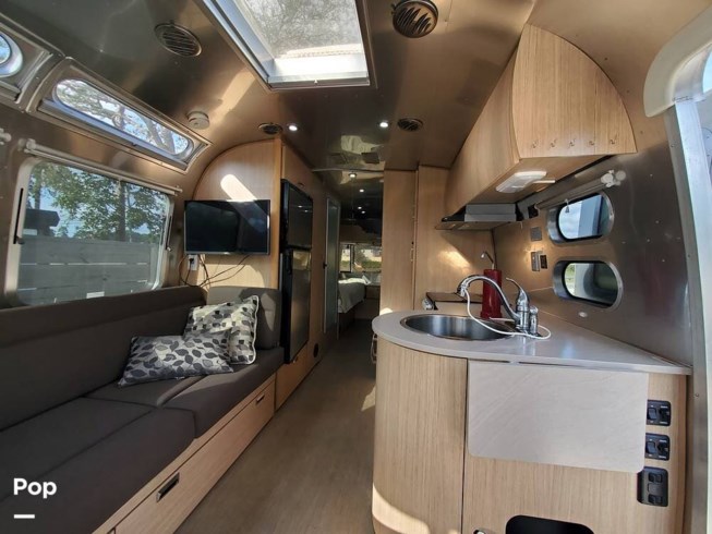 2020 Flying Cloud 25 FB Twin by Airstream from Pop RVs in St. Augustine, Florida