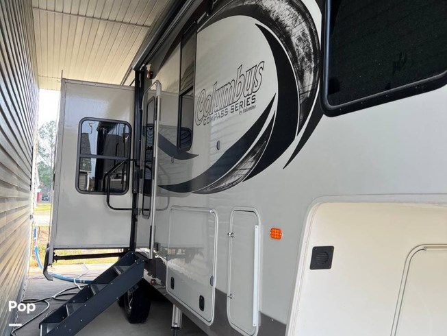 2019 Palomino Columbus Compass 340RKC - Used Fifth Wheel For Sale by Pop RVs in Sarasota, Florida