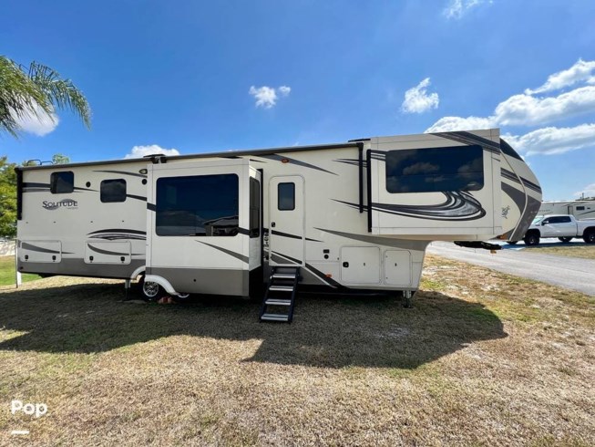 2019 Solitude 380FL by Grand Design from Pop RVs in Avon Park, Florida