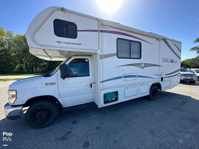 2011 Fleetwood Tioga Ranger 25G - Used Class C For Sale by Pop RVs in Sarasota, Florida